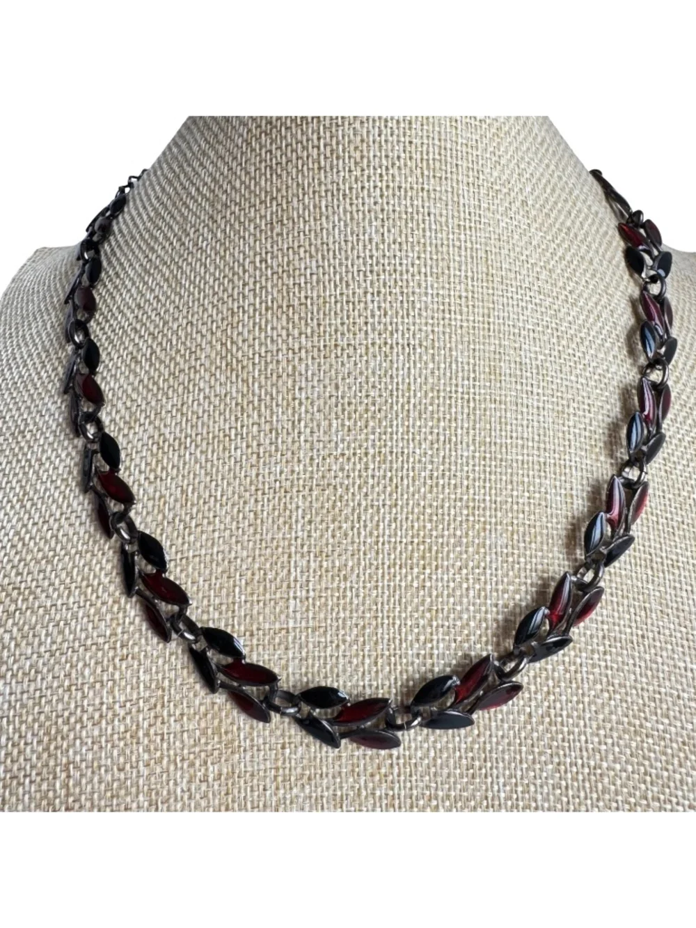 Vintage Red Black Enamel Leaf Necklace Gunmetal Tone Collar Botanical Statement